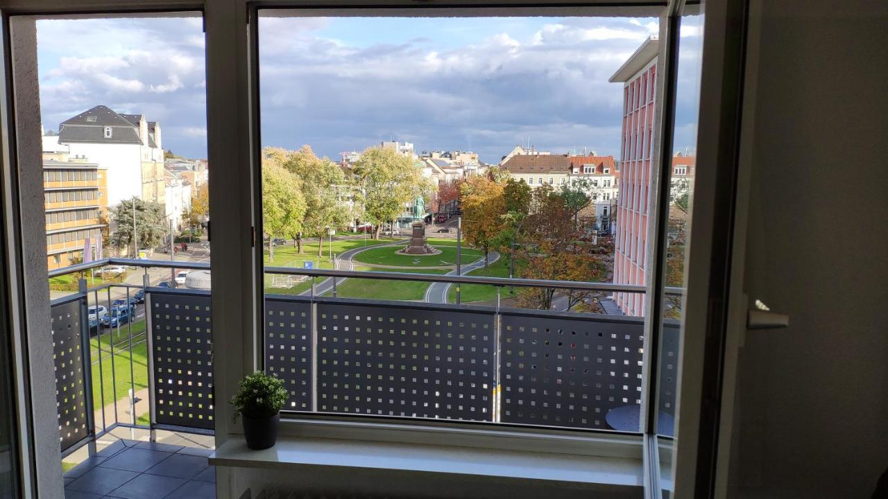 ZEN Apartments - Geräumig für 4 - Zentral - Balkon - Netflix Karlsruhe Exterior foto